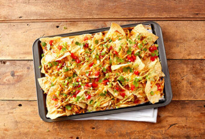 Queso Chicken Nachos