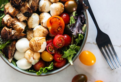 Quick and Easy Chicken Caprese Salad