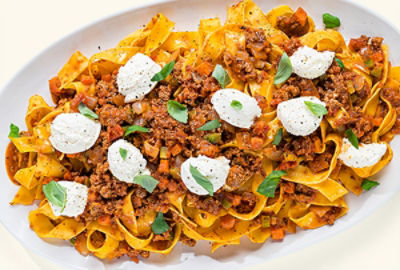 ShortcutBolognesewithFreshPappardelle.jpg