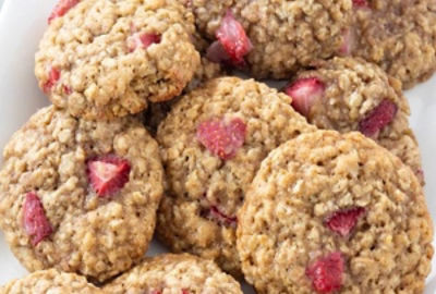 Strawberry Banana Bread Cookies