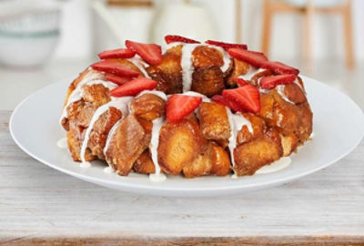 StrawberryMonkeyBread.jpg