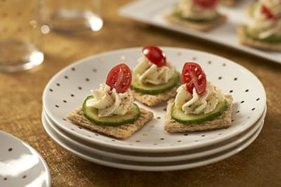 TRISCUITHolidayCucumberBites.jpg