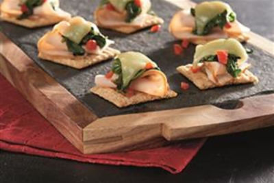 TRISCUIT Kale & Smoked Turkey Topper