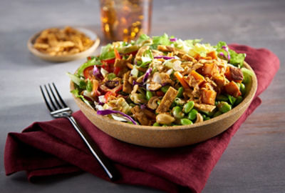 Thai 'N' Cashews Crunchy Nut Salad