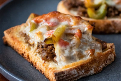 TheRustikOvenCheesesteakCrostini.jpg